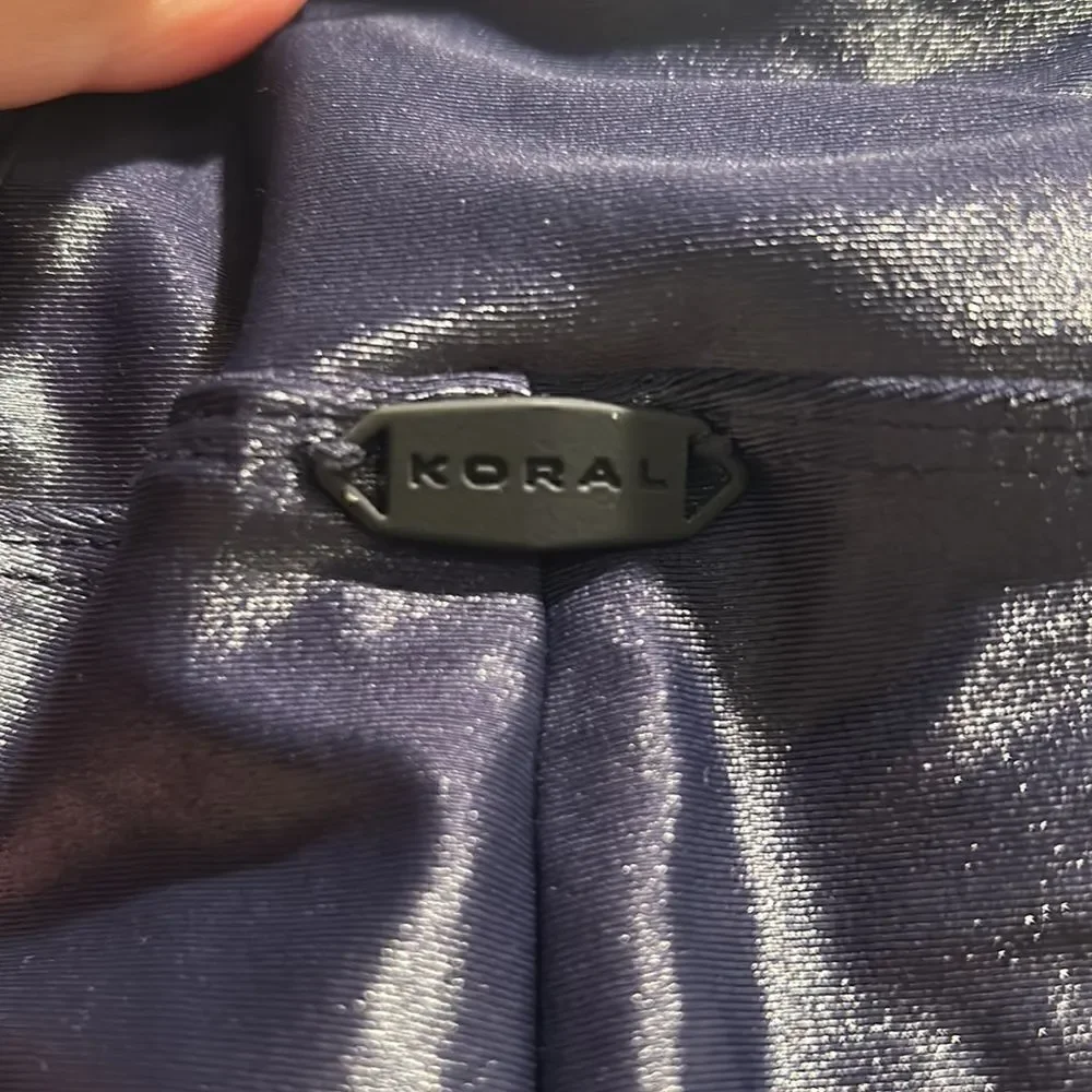 NWT Koral Navy/Black/gold Appeal Infinity Leggings, Size XS - Picture 6 of 9